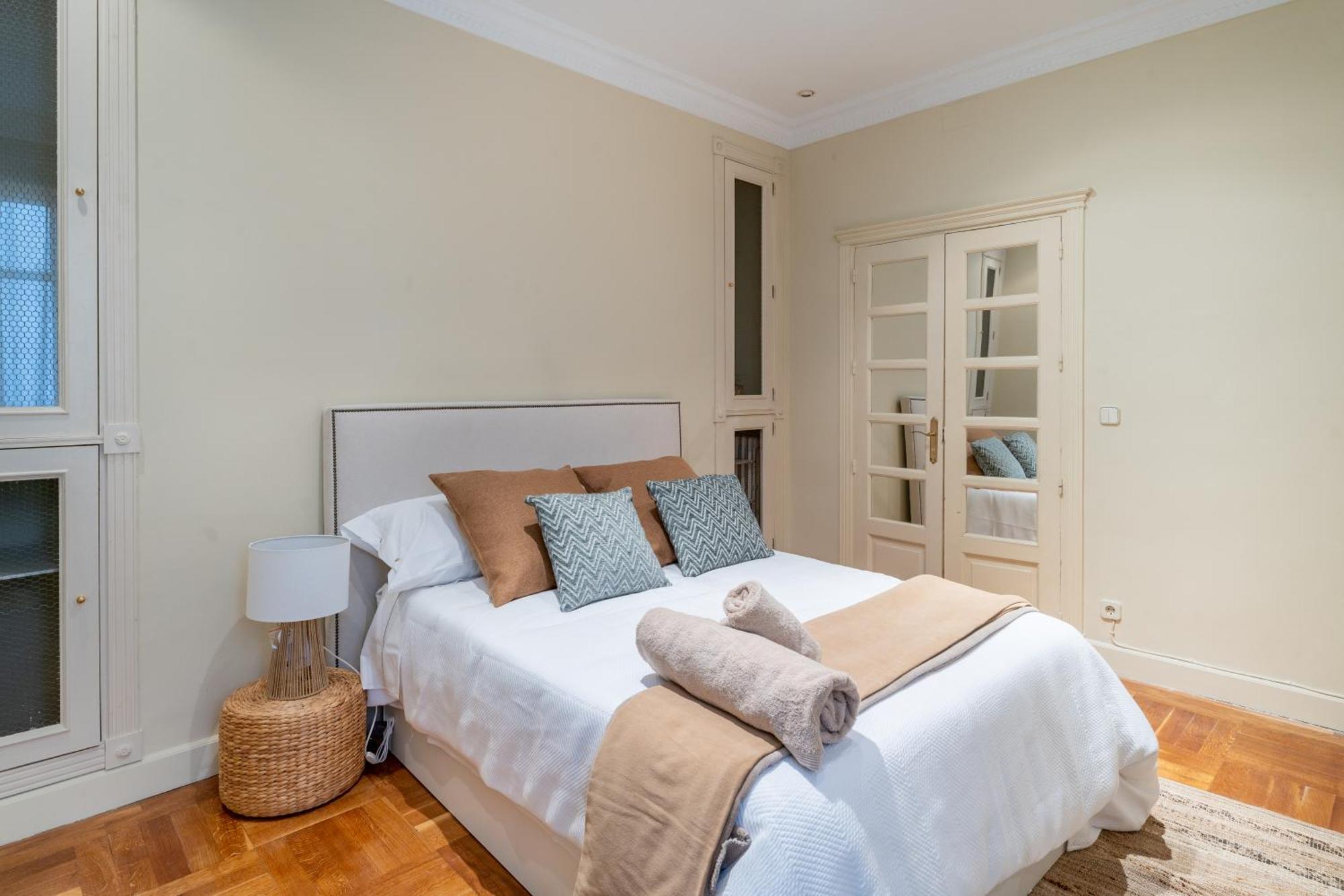 Luxurious In Barrio De Salamanca Appartement *